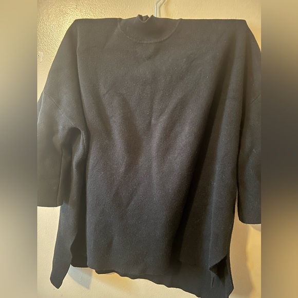 Modern citizen shirt sleeve flare sleeve slit sides blouse top size extra small - Picture 3 of 5